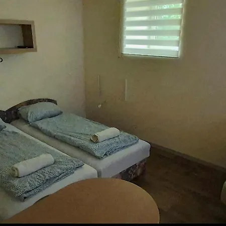 Pozsonyifirst Privat Margit Bridge *